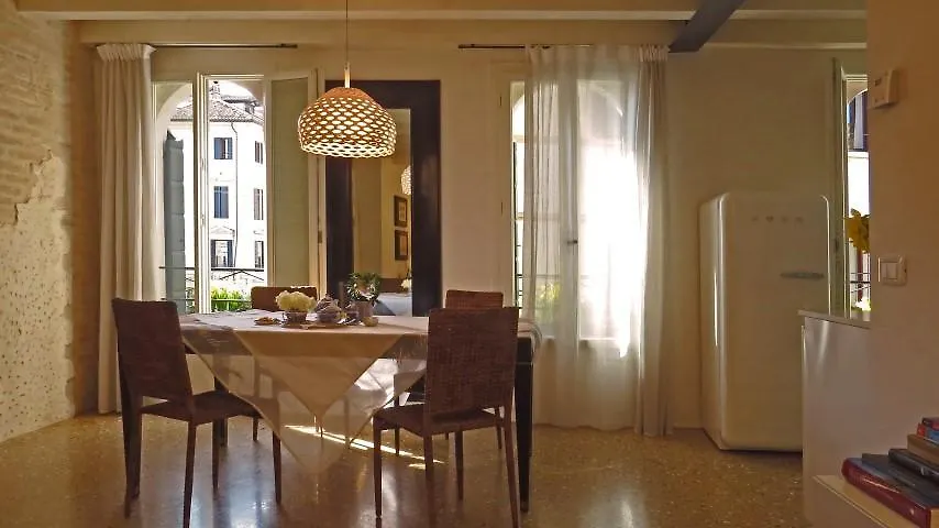 B&B San Leonardo Treviso 0*,  Italia